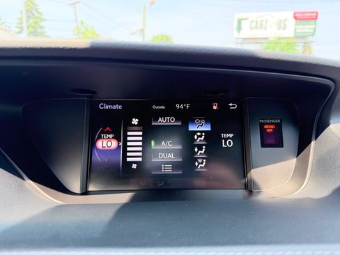 Used 2018 Lexus ES 350 w/ Premier Package FWD image 30