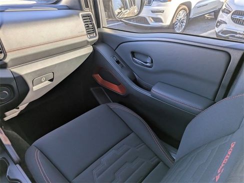 Used 2022 Nissan Frontier Pro-X w/ Technology Package image 15