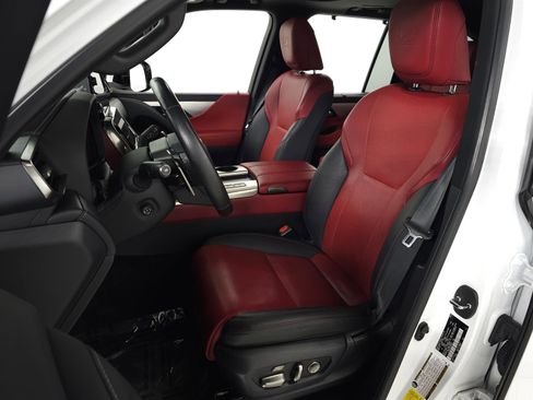 Used 2023 Lexus LX 600 F Sport image 19