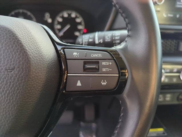 Used 2025 Honda CR-V EX-L image 17