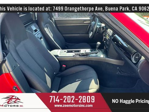 Used 2006 MAZDA MX-5 Miata Touring RWD image 21