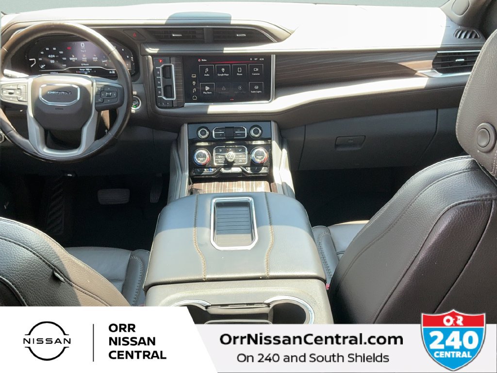 Used 2023 GMC Yukon XL Denali AWD/4WD image 17