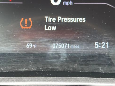 Used 2018 Honda CR-V EX image 17