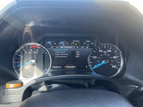 Used 2017 Ford F250 Platinum w/ Platinum Ultimate Package AWD/4WD image 13