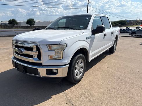 Used 2016 Ford F150 XLT w/ Equipment Group 301A Mid RWD image 2