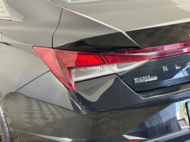 Used 2023 Hyundai Elantra SEL w/ Cargo Package FWD image 35