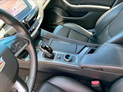 Used 2021 Cadillac CT5 Premium Luxury RWD image 15