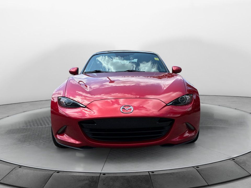 Used 2016 MAZDA MX-5 Miata Grand Touring RWD image 2