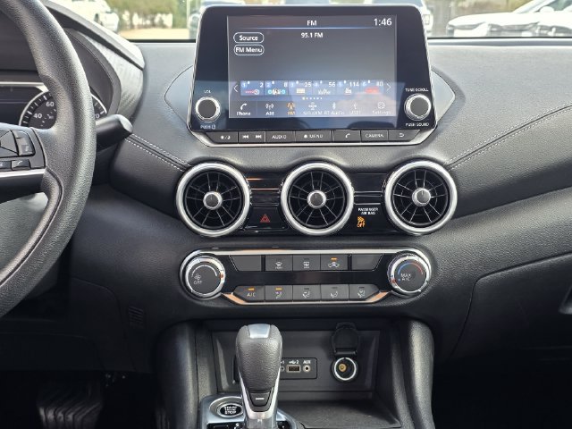 Used 2024 Nissan Sentra SV FWD image 9