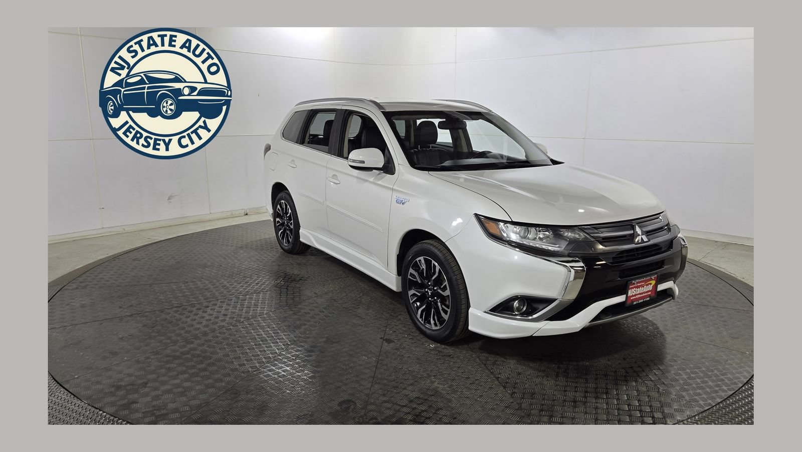 Used 2018 Mitsubishi Outlander SEL AWD/4WD image 1