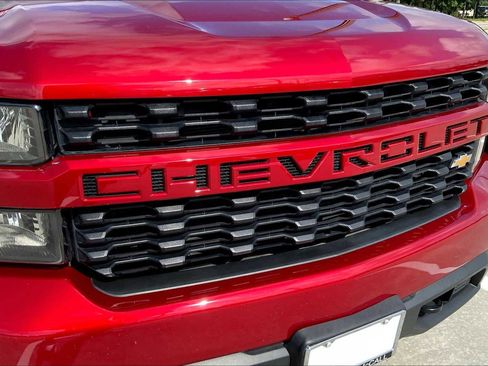 Used 2021 Chevrolet Silverado 1500 Custom RWD image 30