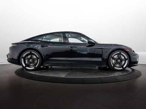 Certified 2024 Porsche Taycan GTS AWD/4WD image 8
