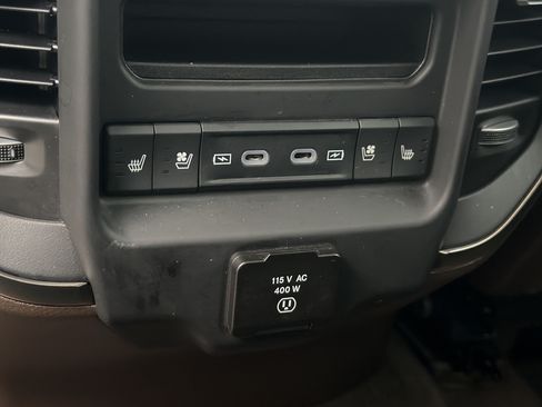Used 2026 RAM 1500 Limited AWD/4WD image 17