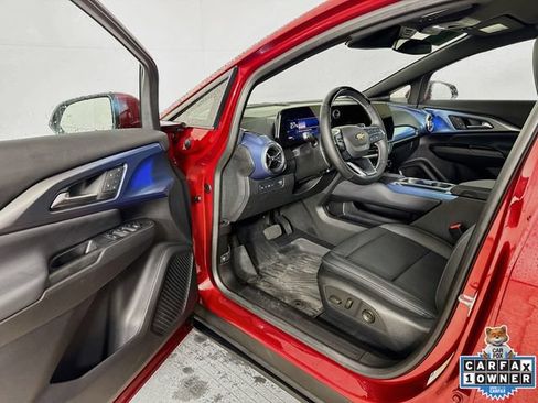 Used 2024 Chevrolet Equinox EV LT w/ Active Safety Package 3 AWD/4WD image 3