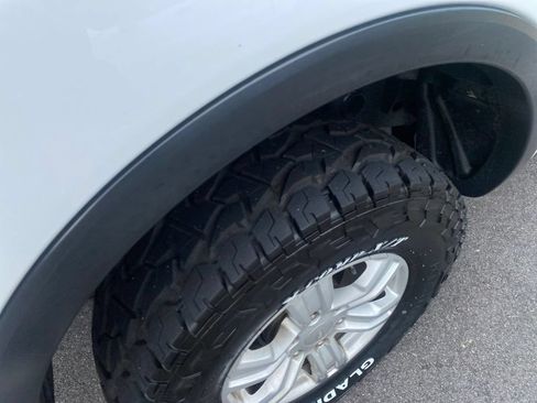 Used 2020 Ford Ranger XL w/ Equipment Group 101A Mid AWD/4WD image 14