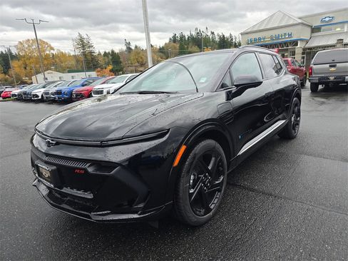New 2026 Chevrolet Equinox EV RS image 8