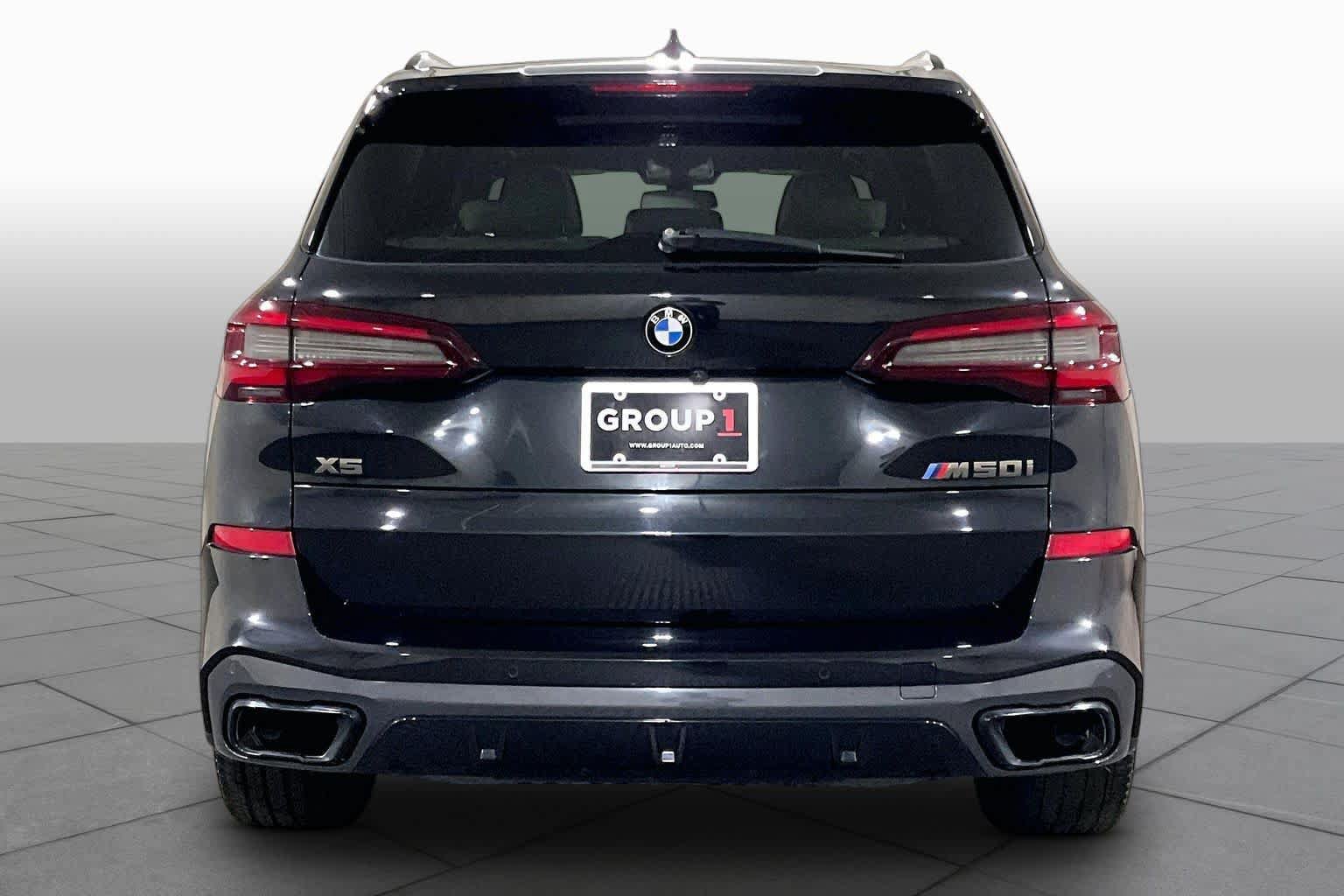 Used 2022 BMW X5 M50i w/ Executive Package AWD/4WD image 4