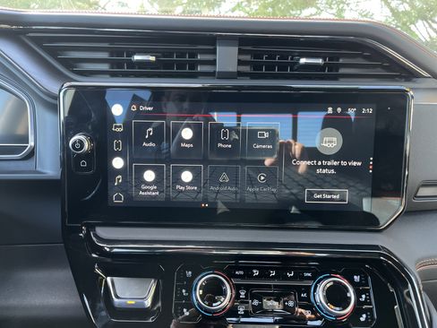 Used 2022 GMC Sierra 1500 AT4 w/ AT4 Premium Package image 16