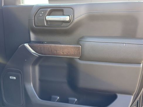 Used 2020 GMC Sierra 1500 Denali w/ Denali Premium Package image 10