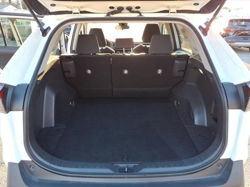Used 2024 Toyota RAV4 LE image 13