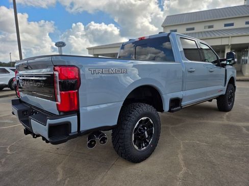 New 2026 Ford F250 Platinum w/ Tremor Off-Road Package AWD/4WD image 5