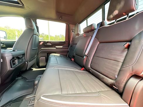 New 2026 GMC Sierra 2500 AT4X AWD/4WD image 4