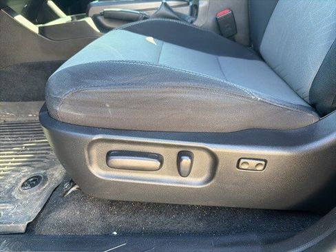 Certified 2023 Toyota Tacoma TRD Sport w/ Technology Package image 7