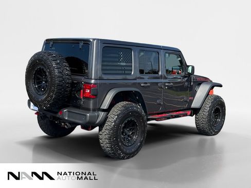 Used 2019 Jeep Wrangler Unlimited Rubicon AWD/4WD image 5