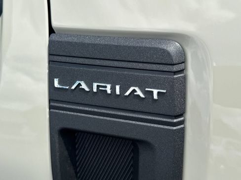 Used 2025 Ford Maverick Lariat w/ 4K Tow Package AWD/4WD image 11