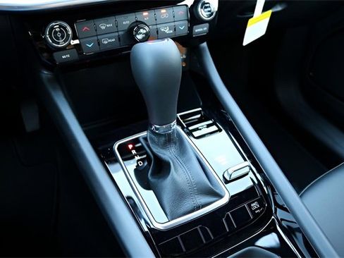 New 2026 Jeep Compass Limited image 23