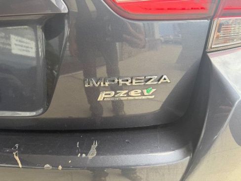 Used 2017 Subaru Impreza 2.0i AWD/4WD image 5