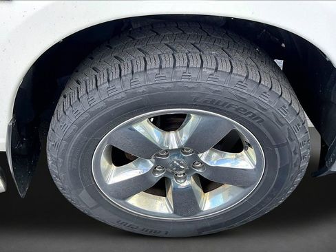 Used 2019 RAM 1500 Big Horn AWD/4WD image 31