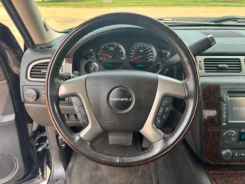 Used 2013 GMC Sierra 2500 Denali image 21