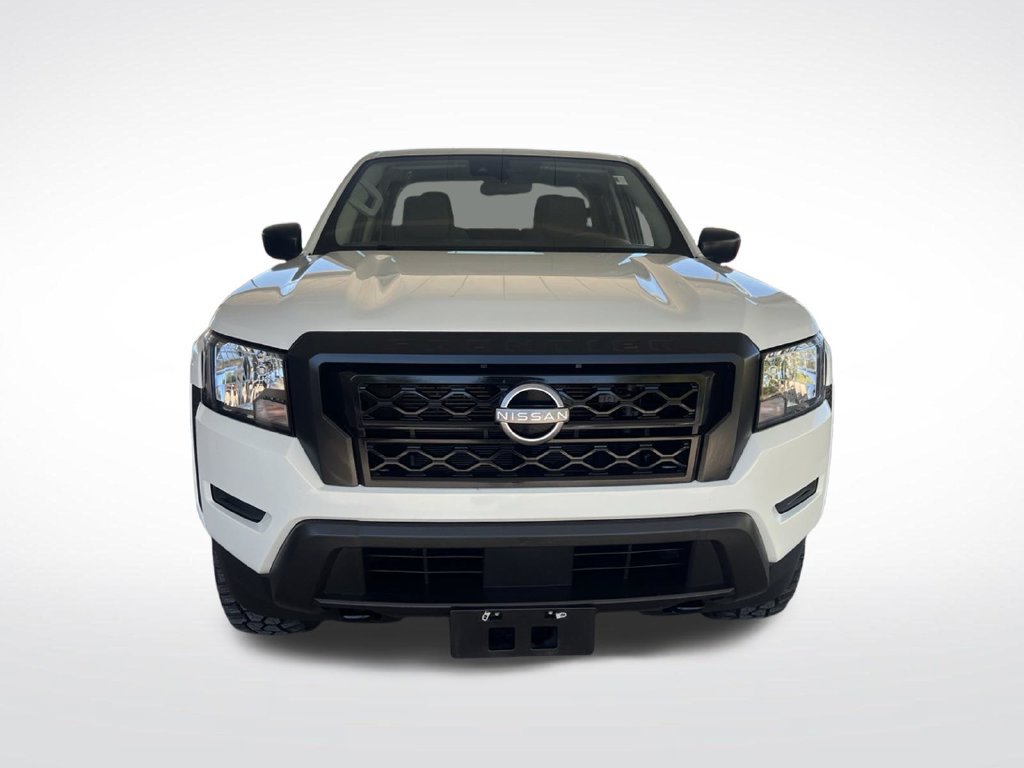 Used 2022 Nissan Frontier S w/ Technology Package AWD/4WD image 2