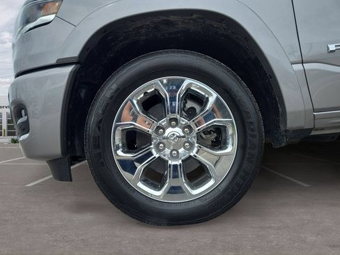 Used 2025 RAM 1500 Lone Star AWD/4WD image 10