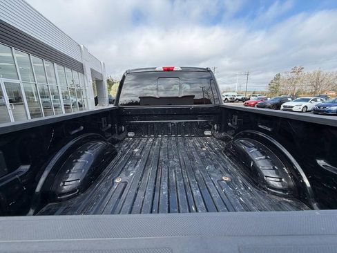Used 2017 Ford F250 Platinum w/ Platinum Ultimate Package image 8