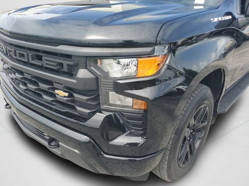 Used 2024 Chevrolet Silverado 1500 Custom AWD/4WD image 9