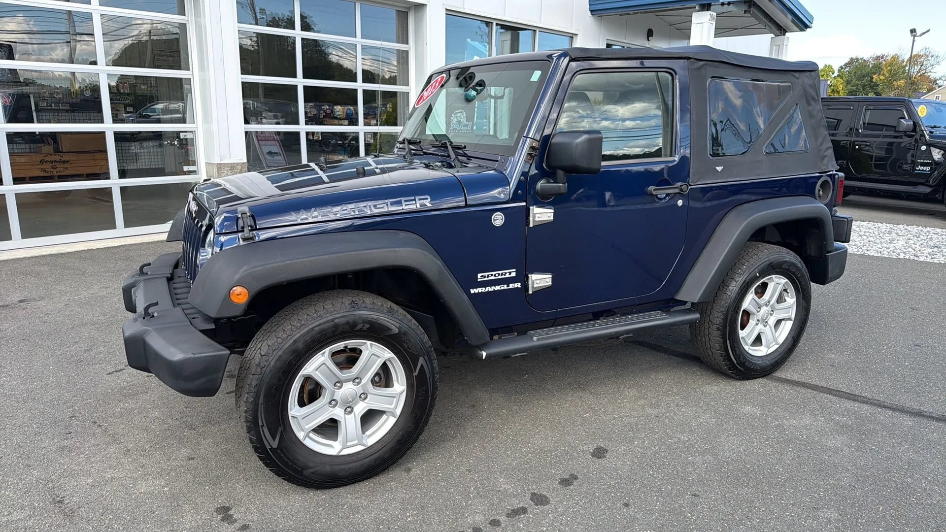 Used 2013 Jeep Wrangler Sport AWD/4WD image 6