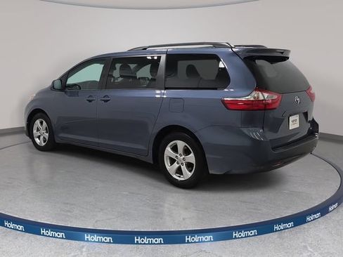 Used 2015 Toyota Sienna LE FWD image 8