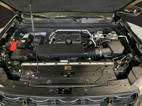 Used 2025 GMC Canyon Elevation AWD/4WD image 25