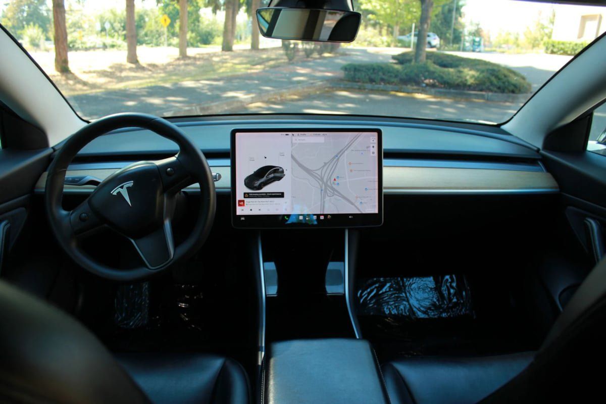 Used 2019 Tesla Model 3 Long Range AWD/4WD image 11