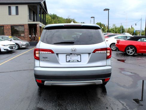 Used 2021 Honda Pilot EX image 6