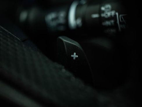 Used 2023 Honda Passport EX-L image 19