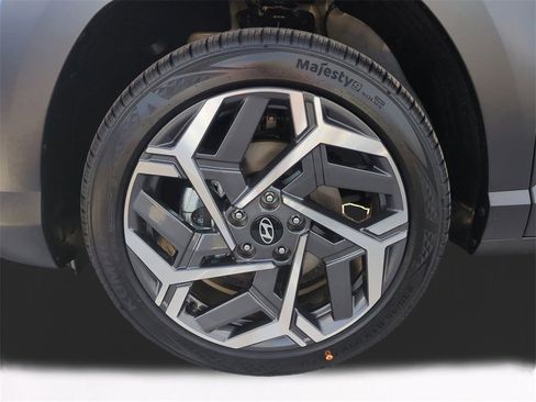 New 2026 Hyundai Kona SEL Premium image 11