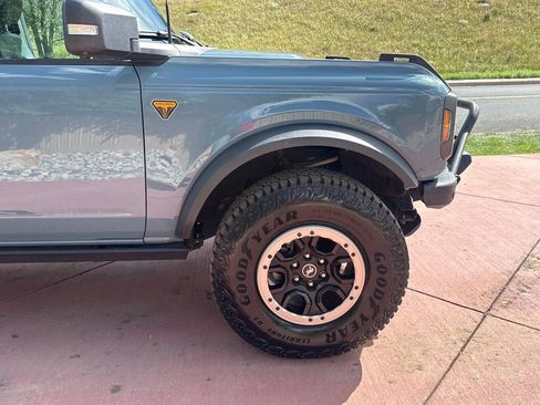 Certified 2022 Ford Bronco Badlands AWD/4WD image 28