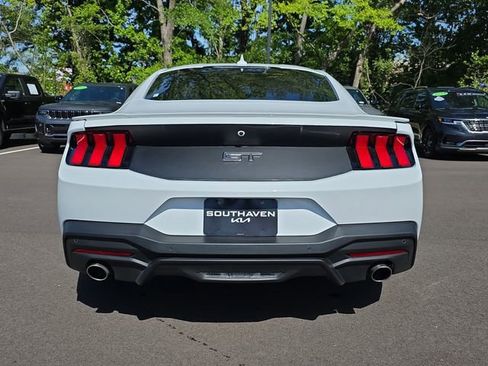 Used 2024 Ford Mustang GT Premium RWD image 4