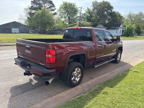 Used 2016 GMC Sierra 2500 Denali w/ Duramax Plus Package image 6