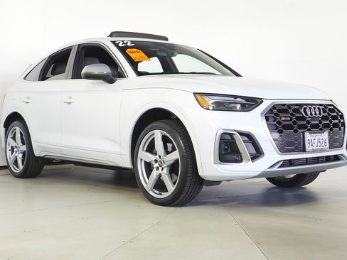 Used 2022 Audi SQ5 Premium Plus w/ Premium Plus Package image 4