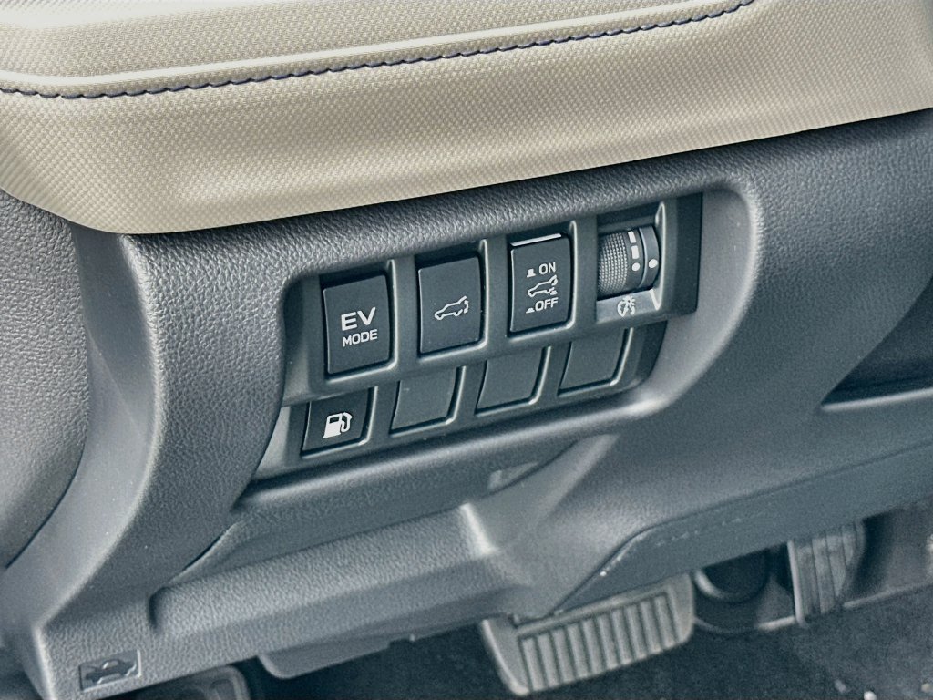 New 2026 Subaru Forester Touring AWD/4WD image 9