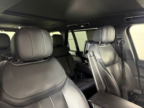 Used 2023 Land Rover Range Rover Long Wheelbase Autobiography image 34